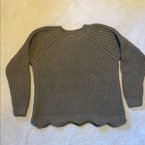 Zenana Outfitters Women’s Olive Green Knit Sweater size S